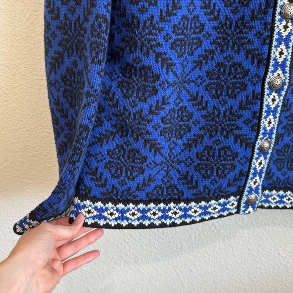 L.L. Bean Cardigan Sweater Blue Norwegian Fair Isle Cotton Snowflake Nordic L - Picture 5 of 8